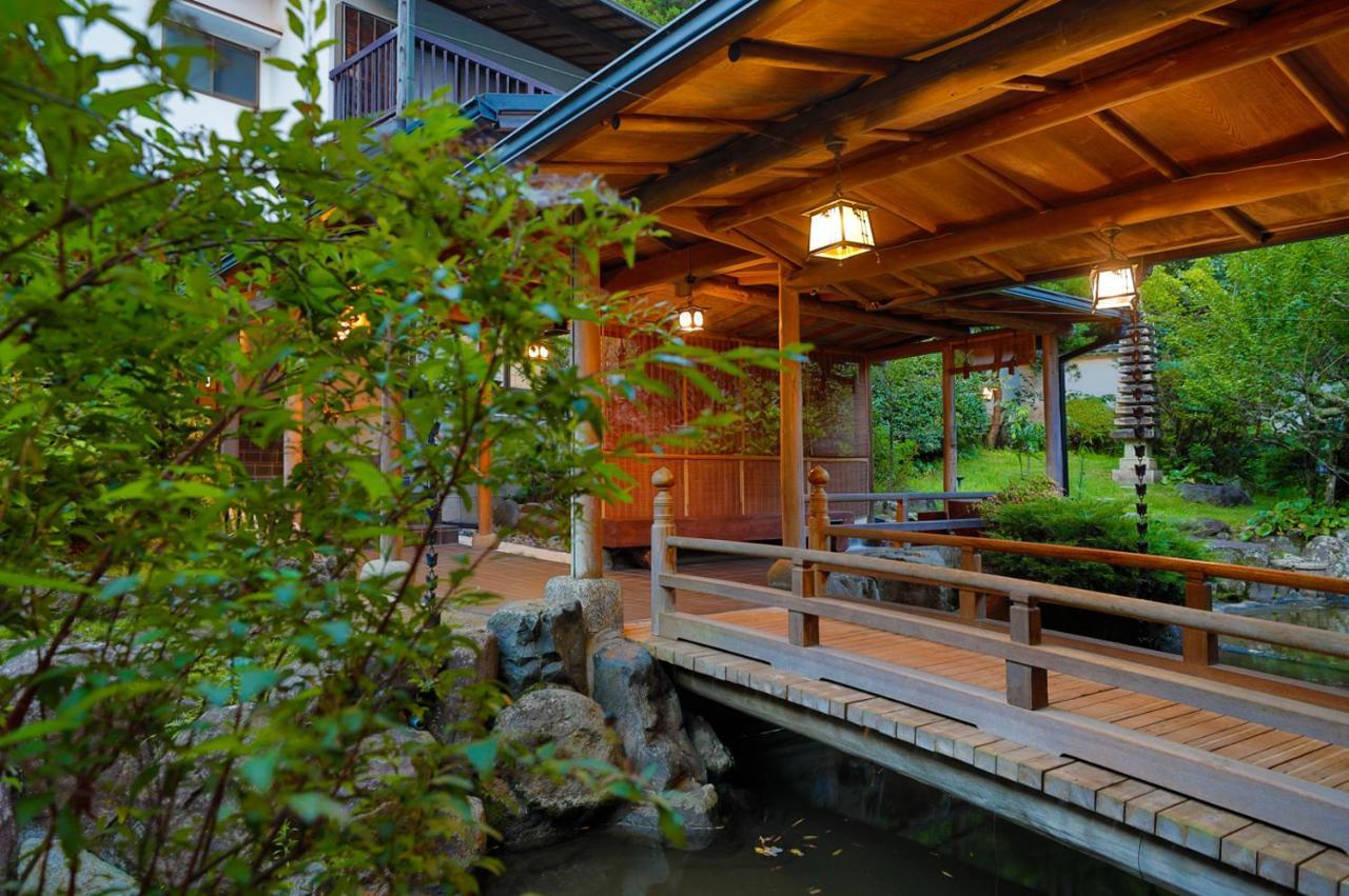 Sakahijiri Gyokushoen Izu  Bagian luar foto