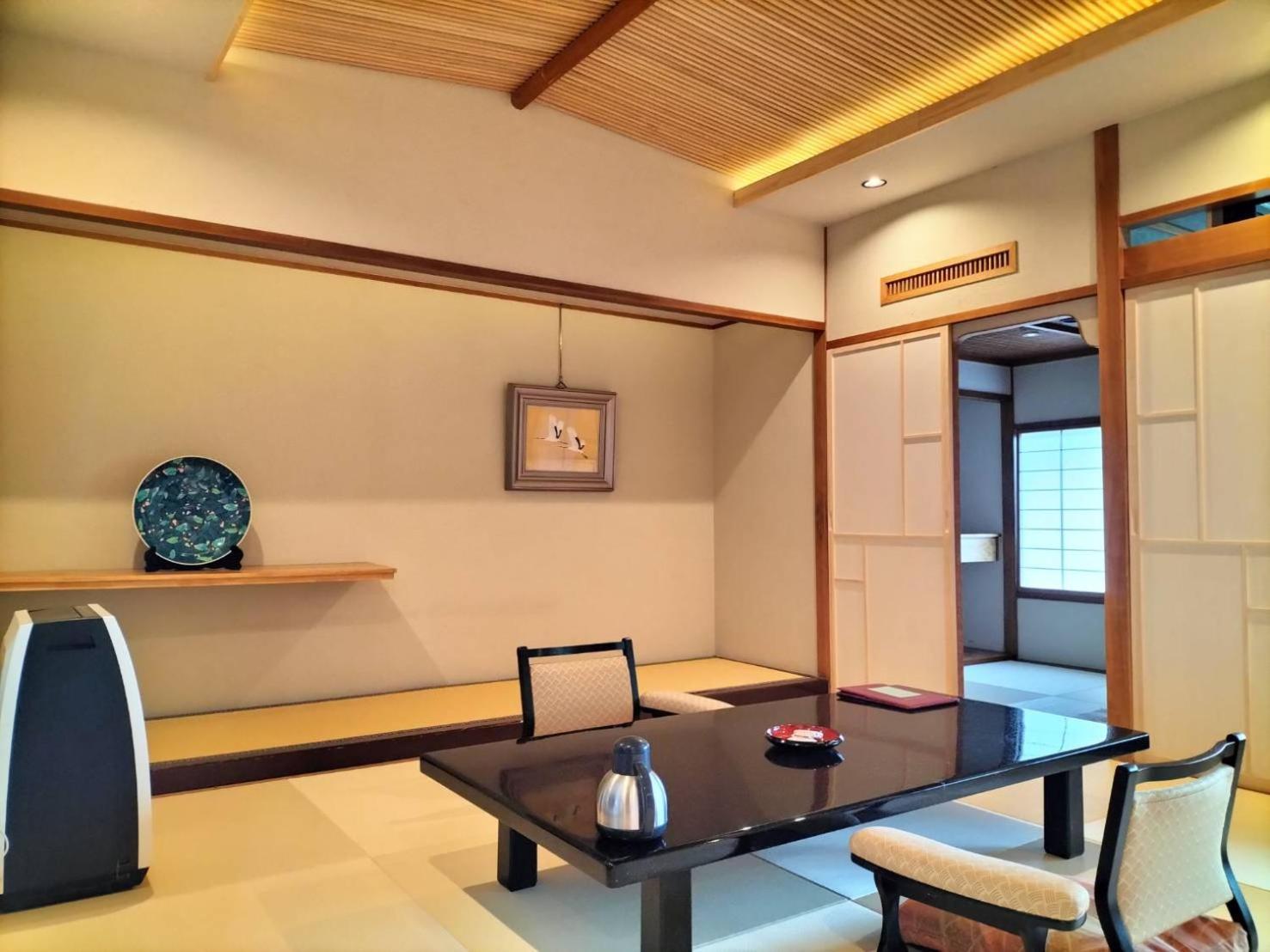 Sakahijiri Gyokushoen Izu  Bagian luar foto